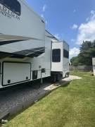 2021 Alliance RV Paradigm 372RK, $ 46,999