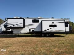 2023 CrossRoads Cameo 3701RL, $ 69,900