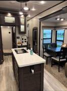 2022 Coachmen Brookstone 398MBL, $ 54,500