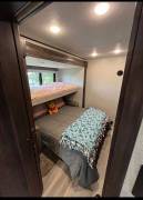 2022 Coachmen Brookstone 398MBL, $ 54,500