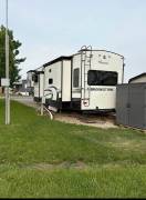 2022 Coachmen Brookstone 398MBL, $ 54,500