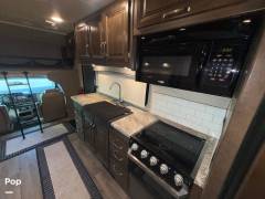 2020 Jayco Greyhawk 29MV, $ 77,000