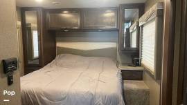 2020 Thor Motor Coach A.C.E. 30.4, $ 54,400