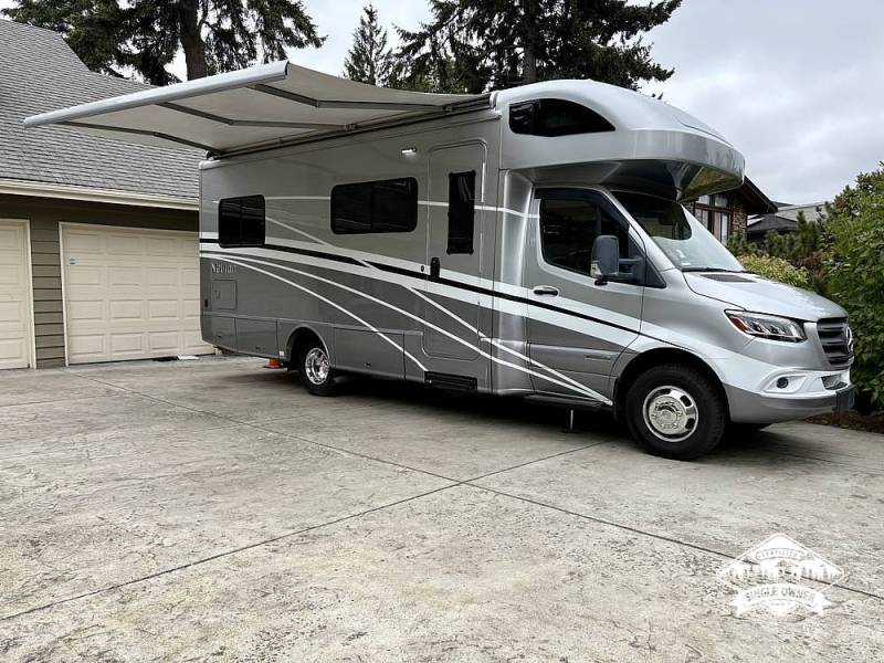 2021 Winnebago Navion 24V, $ 106,000