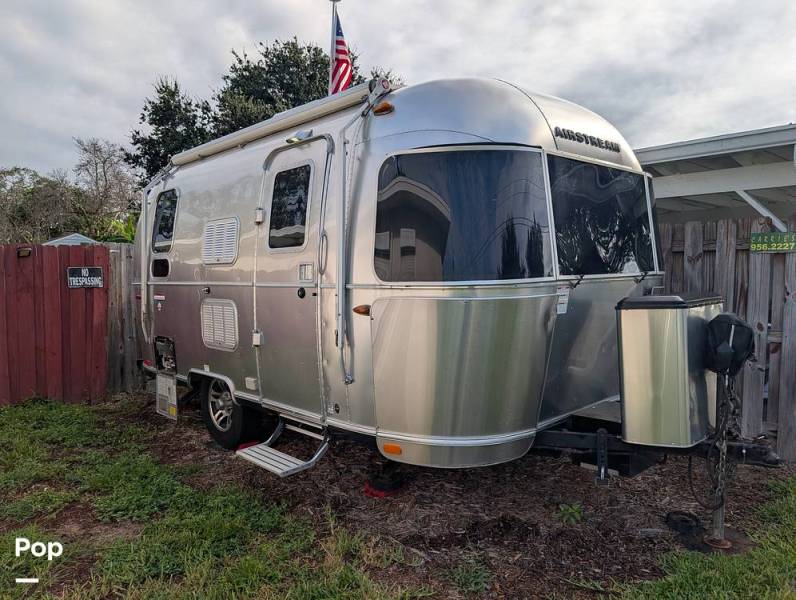 2017 Airstream International Serenity 19, $ 39,900