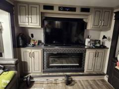 2021 Keystone Alpine 3700FL, $ 55,600