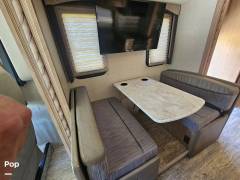 2017 Thor Motor Coach Hurricane 31Z, $ 66,600