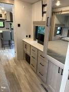2022 Forest River Flagstaff Classic 826MBR, $ 39,999