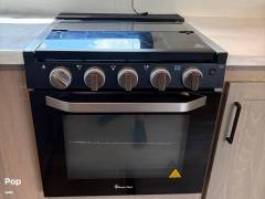 2022 Forest River Flagstaff Classic 826MBR, $ 39,999