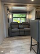 2022 Forest River Flagstaff Classic 826MBR, $ 39,999
