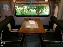 2018 Winnebago Forza 38F, $ 133,000