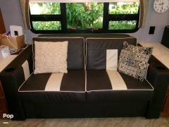 2018 Winnebago Forza 38F, $ 133,000