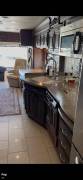 2012 Thor Motor Coach Tuscany 42RQ, $ 129,000