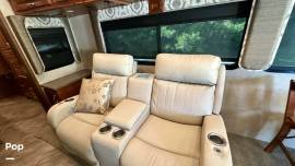 2016 Fleetwood Bounder 35K, $ 65,000