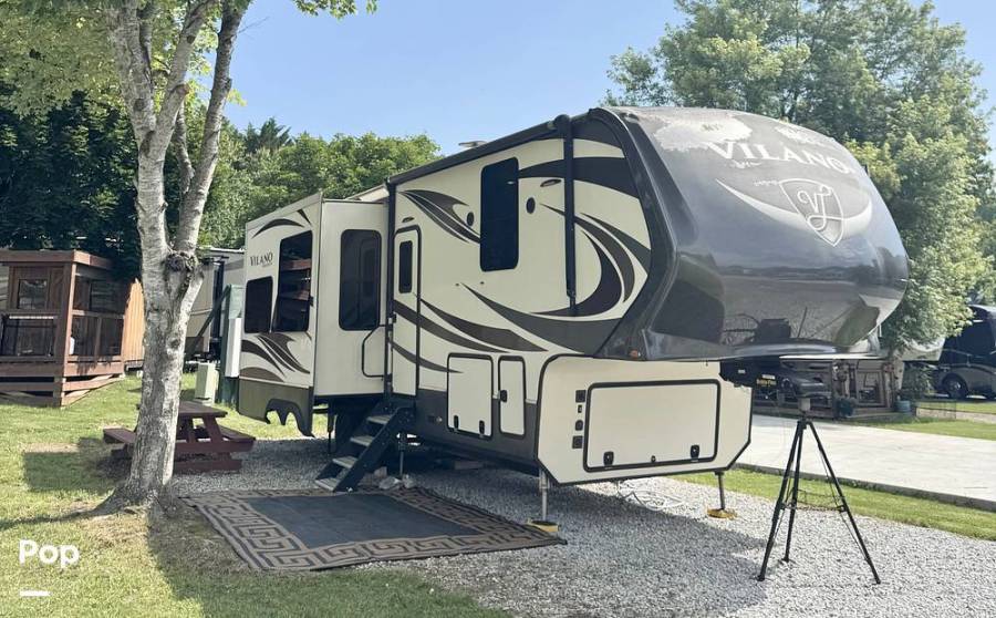 2018 Vanleigh RV Vilano 325RL, $ 32,900