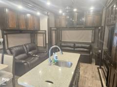 2018 Vanleigh RV Vilano 325RL, $ 32,900