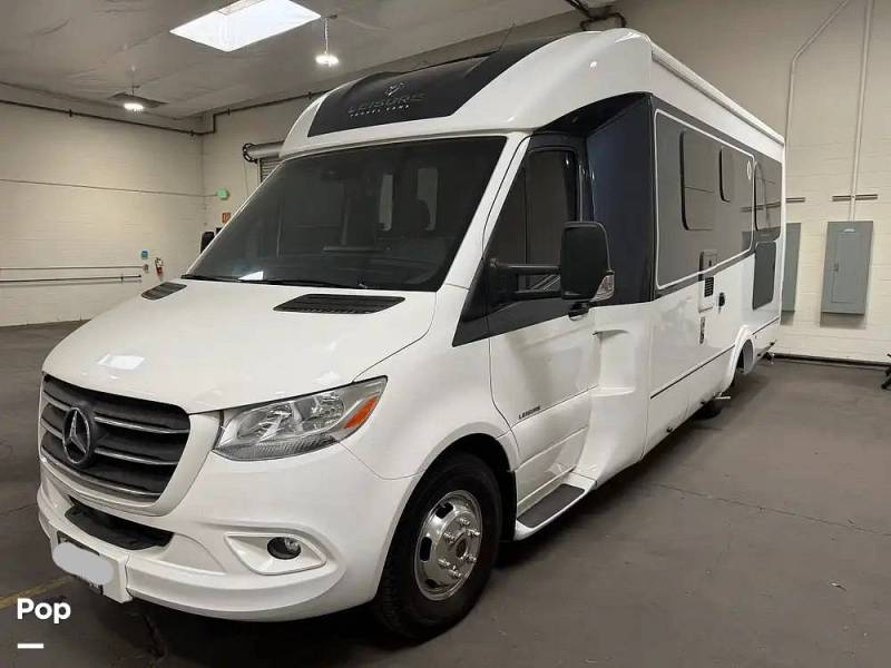 2023 Leisure Travel Unity 24RL, $ 167,950