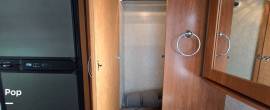 2010 Itasca Navion 24K, $ 50,000