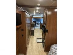 2018 Fleetwood Storm 36F, $ 67,450