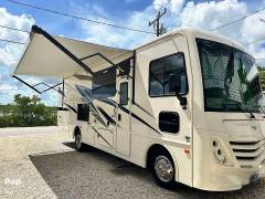2021 Fleetwood Flair 29M, $ 77,700