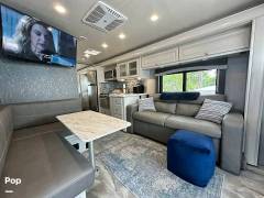 2021 Fleetwood Flair 29M, $ 77,700