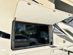 2021 Fleetwood Flair 29M, $ 77,700