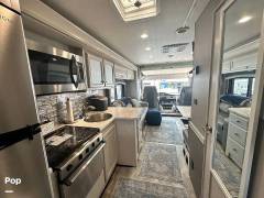 2021 Fleetwood Flair 29M, $ 77,700
