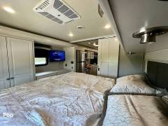 2021 Fleetwood Flair 29M, $ 77,700