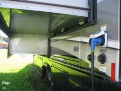 2018 Dynamax Isata 3 Series 24FW, $ 82,950