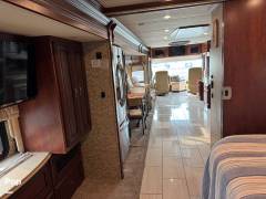 2014 Newmar Ventana 4037, $ 144,900