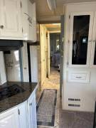2005 Gulf Stream Scenic Cruiser 8408, $ 66,700