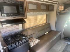 2019 Coachmen Freelander 31BH, $ 57,000