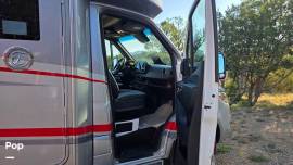 2021 Tiffin Wayfarer 25RW, $ 97,800