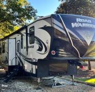 2018 Heartland Road Warrior 429TH, $ 45,000