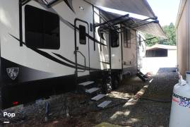 2018 Heartland Road Warrior 429TH, $ 45,000