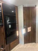 2022 Winnebago Sunstar 31B, $ 94,868