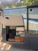 2022 Winnebago Sunstar 31B, $ 94,868