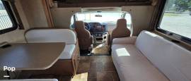2014 Thor Motor Coach Four Winds 31W, $ 49,999
