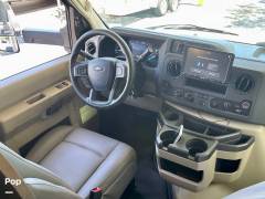 2021 Winnebago Minnie Winnie 22M, $ 48,000