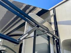 2021 Winnebago Minnie Winnie 22M, $ 48,000