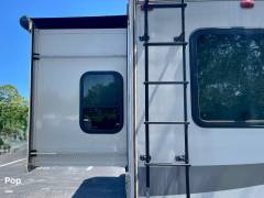 2021 Winnebago Minnie Winnie 22M, $ 48,000