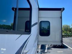 2021 Winnebago Minnie Winnie 22M, $ 48,000