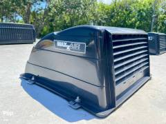 2021 Winnebago Minnie Winnie 22M, $ 48,000