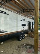 2024 Wildwood Lodge 42DMS, $ 60,000