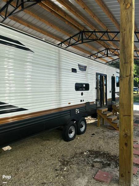 2024 Wildwood Lodge 42DMS, $ 60,000