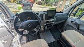 2017 Leisure Travel Unity U24IB, $ 98,500