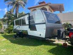 2025 Brinkley Model I 275, $ 59,500