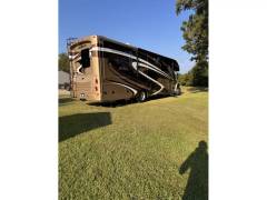 2015 Jayco Seneca 37TS, $ 121,000