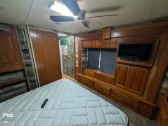 2006 Newmar Dutch Star 4320, $ 98,812