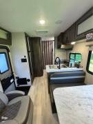 2023 Coachmen Leprechaun 270QB, $ 72,000